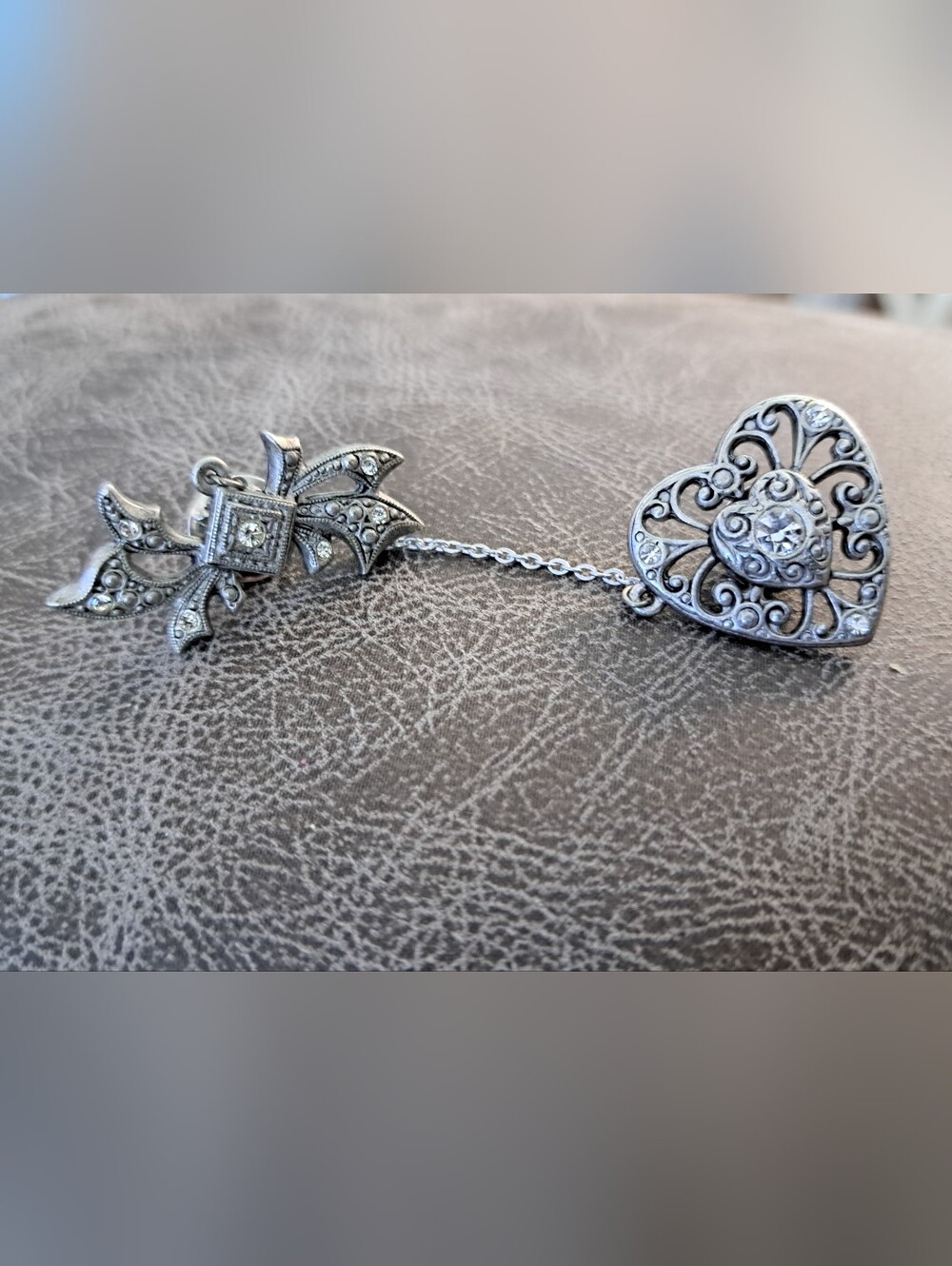 Vintage-Inspired Silver Filigree Connector Brooch